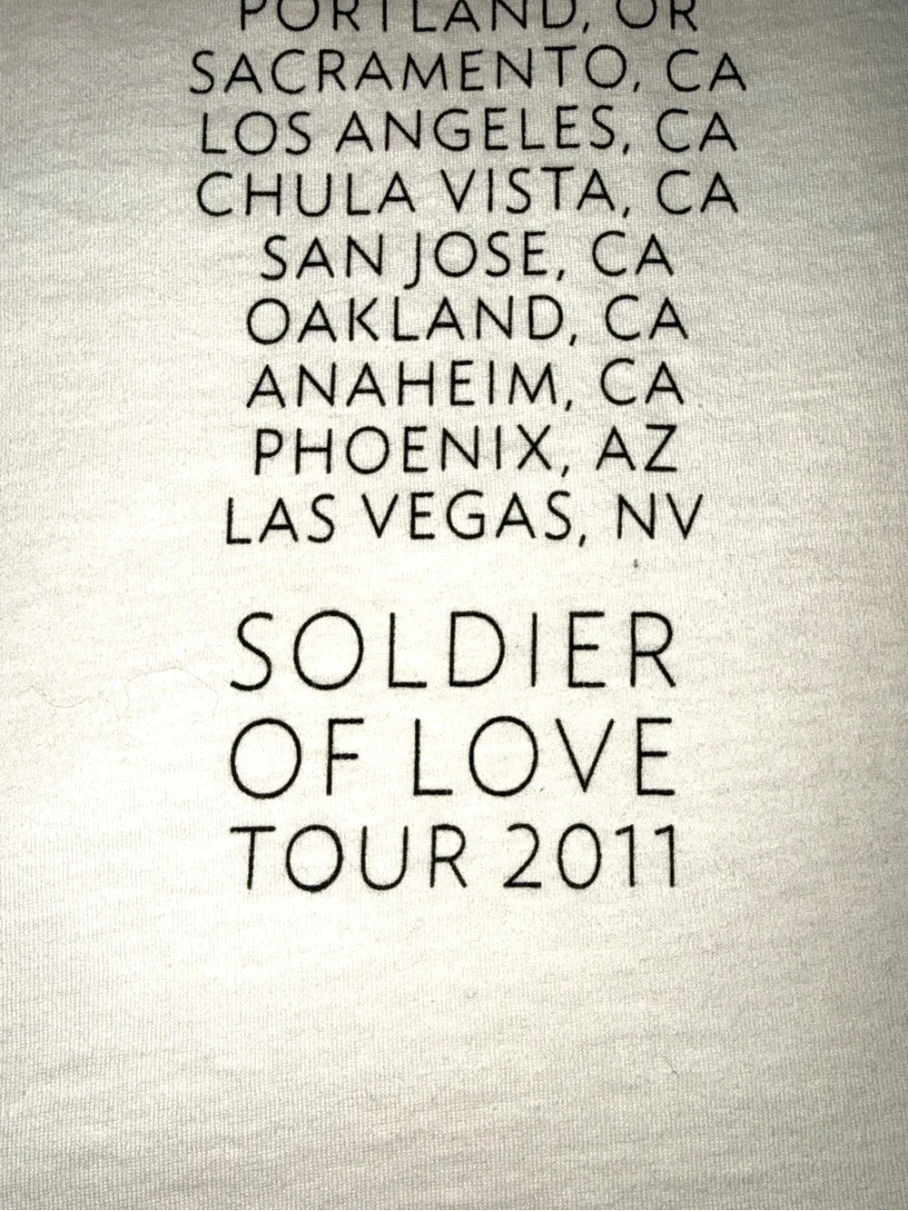 Original Rare Sade Soldier of Love Tour 2011 XL White Pink Graphic T-shirt EUC_5